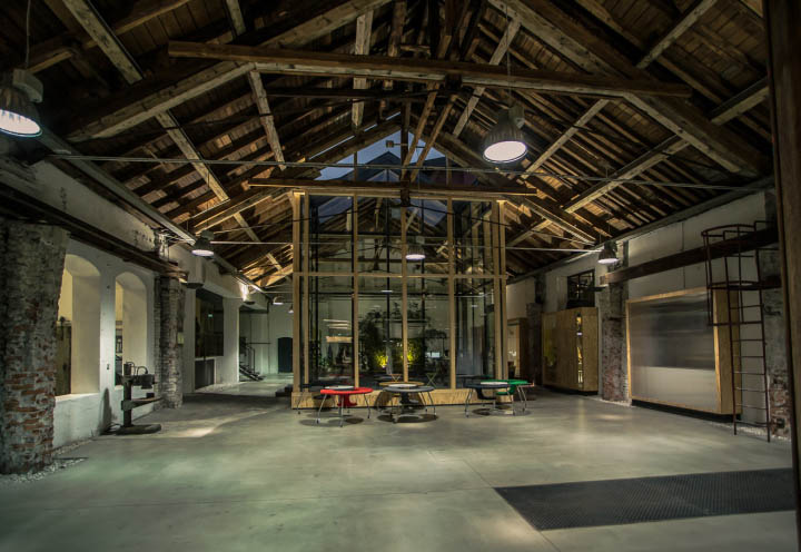 老厂复兴:奥地利 Elements.at 办公室设计