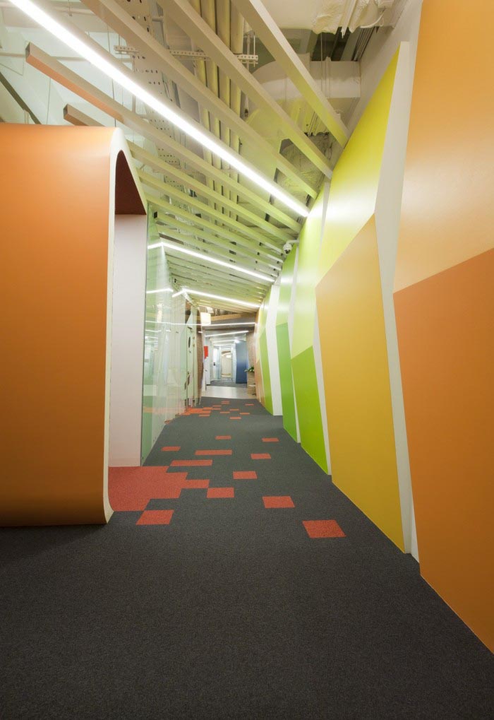 奇幻世界 Yandex圣彼得堡办公室扩展设计