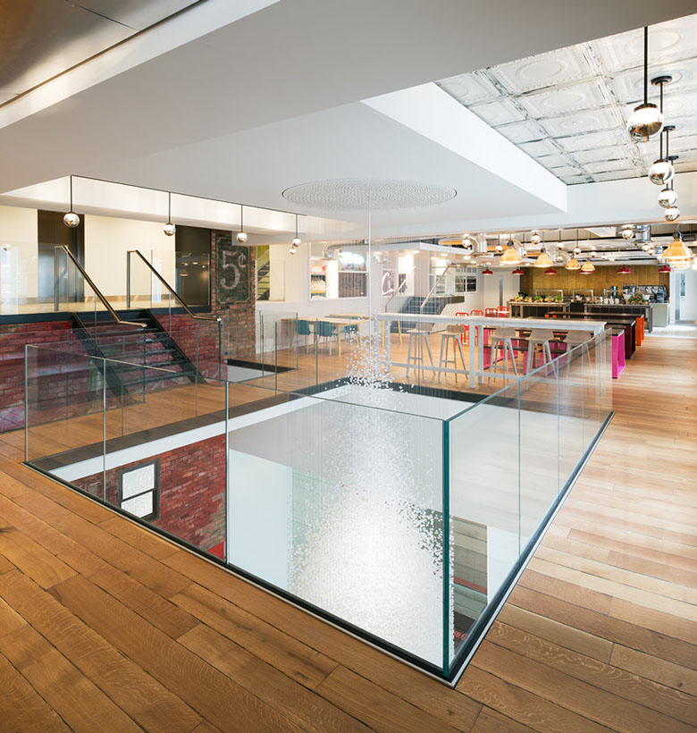 活力复古 MoreySmith 打造可口可乐伦敦总部全新办公空间 