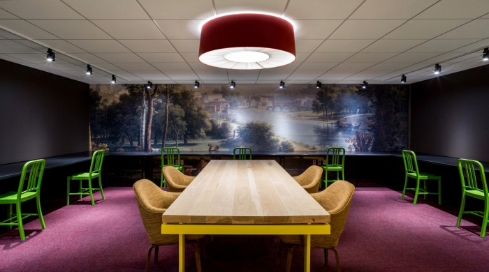 精彩纷呈 Initiative传媒公司纽约办公设计欣赏