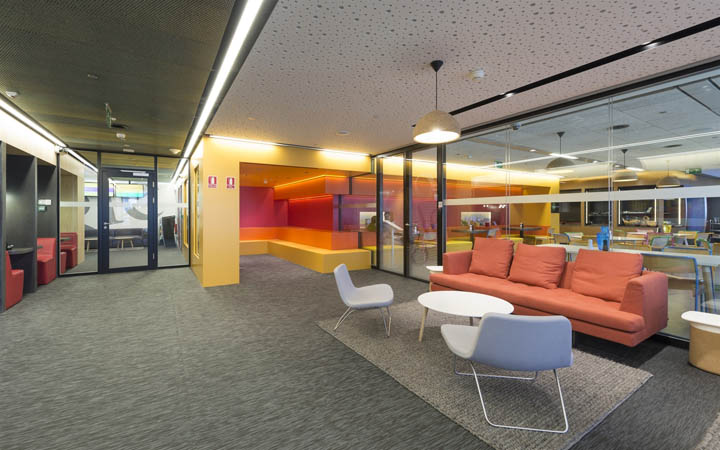 炫色飞扬 谷歌马德里总部设计