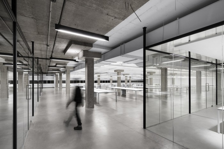 承旧迎新 加拿大蒙特利尔SSENSE办公设计欣赏